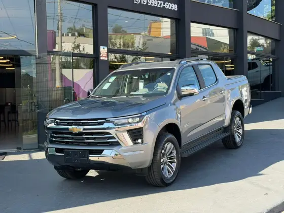 CHEVROLET S10 2.8 16V TURBO DIESEL HIGH COUNTRY CD 4X4 AUTOMÁTICO