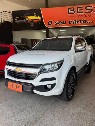 CHEVROLET S10 2.8 HIGH COUNTRY 4X4 CD 16V TURBO DIESEL 4P AUTOMÁTICO