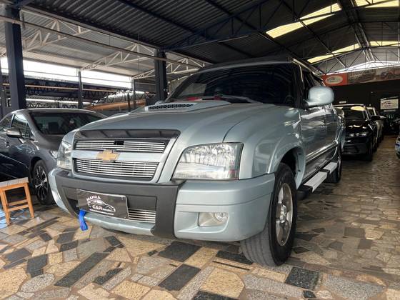 CHEVROLET S10 2.4 MPFI EXECUTIVE 4X2 CD 8V FLEX 4P MANUAL