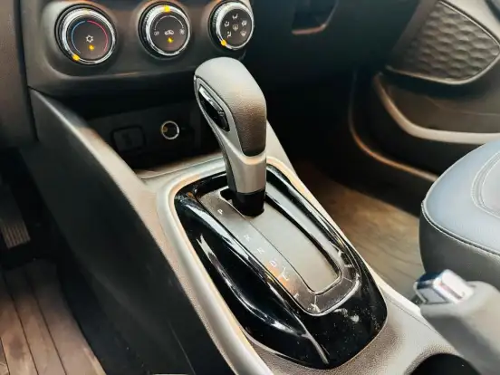 CHEVROLET-TRACKER-2022