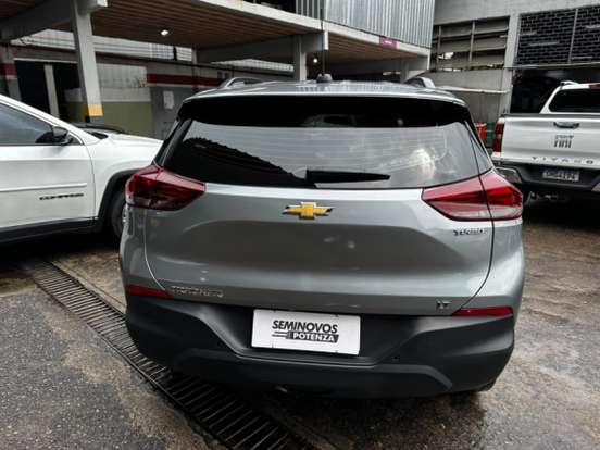 CHEVROLET-TRACKER-2023