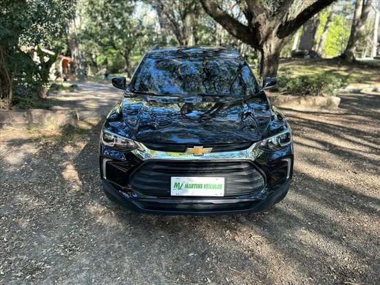 CHEVROLET-TRACKER-2023