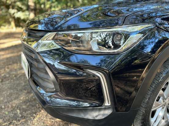 CHEVROLET-TRACKER-2023