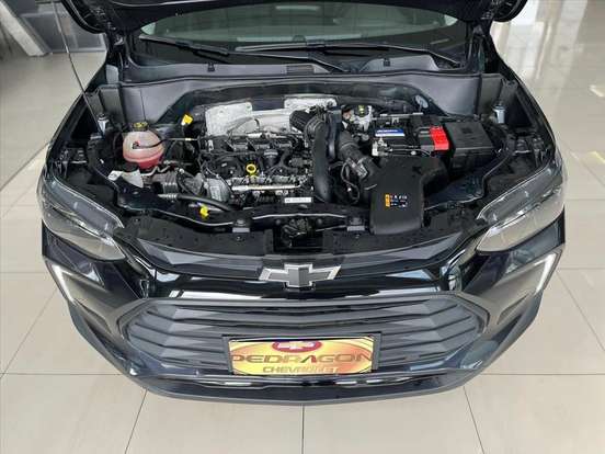 CHEVROLET-TRACKER-2023