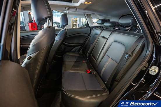 CHEVROLET-TRACKER-2024