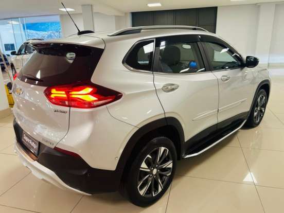 CHEVROLET-TRACKER-2021