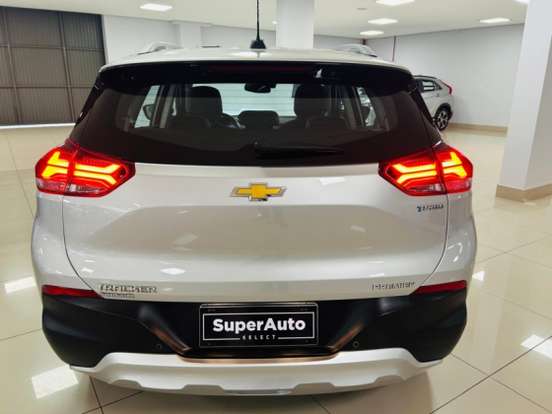 CHEVROLET-TRACKER-2021