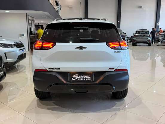CHEVROLET-TRACKER-2025