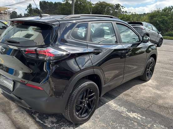 CHEVROLET-TRACKER-2025