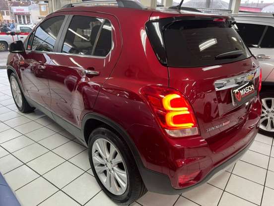 CHEVROLET-TRACKER-2018