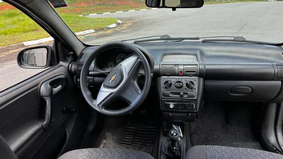 CHEVROLET CLASSIC 1.0 MPFI LIFE 8V FLEX 4P MANUAL