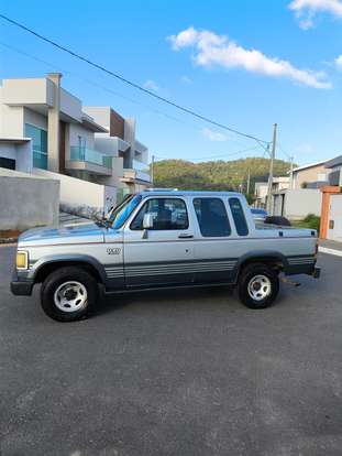 CHEVROLET-D20-1991