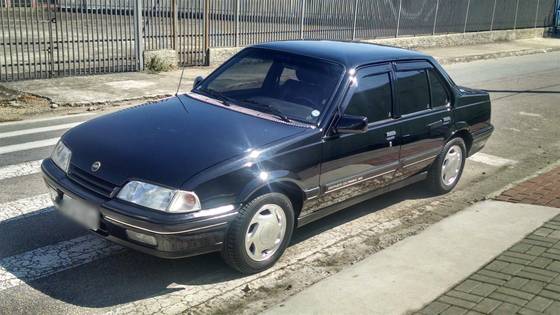 CHEVROLET MONZA 2.0 MPFI CLASSIC SE 8V GASOLINA 4P MANUAL