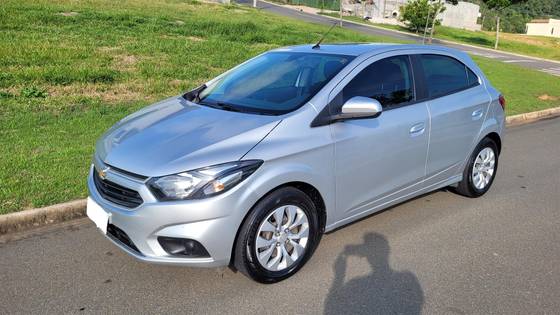 CHEVROLET ONIX 1.4 MPFI LT 8V FLEX 4P AUTOMÁTICO