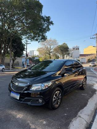 CHEVROLET ONIX 1.4 MPFI LTZ 8V FLEX 4P AUTOMÁTICO