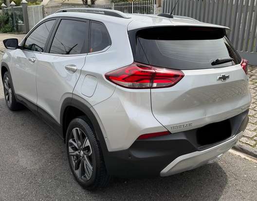 CHEVROLET-TRACKER-2021