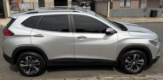 CHEVROLET-TRACKER-2021