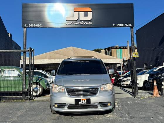 CHRYSLER TOWN & COUNTRY 3.6 TOURING V6 24V GASOLINA 4P AUTOMÁTICO