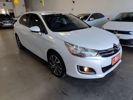 CITROËN-C4 LOUNGE-1.6 TENDANCE 16V TURBO FLEX 4P AUTOMÁTICO CITROËN-C4 LOUNGE-2014