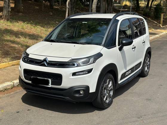 CITROËN AIRCROSS 1.6 FEEL 16V FLEX 4P AUTOMÁTICO