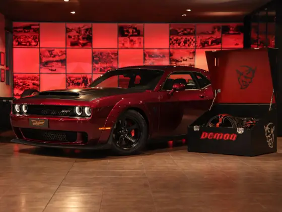 DODGE CHALLENGER 6.2 V8 HEMI GASOLINA SRT DEMON TORQUEFLITE