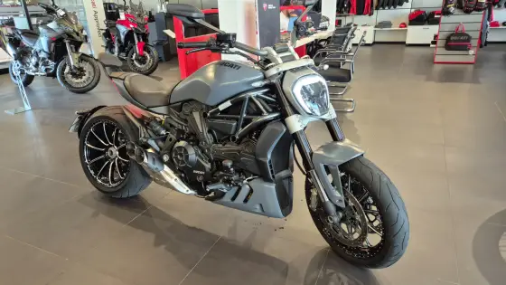 DUCATI XDIAVEL S 