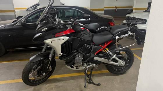 DUCATI MULTISTRADA 1200 V4 RALLY ADVENTURE 