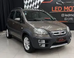 FIAT IDEA 1.8 MPI ADVENTURE 16V FLEX 4P MANUAL FIAT IDEA 1.8 MPI ADVENTURE 16V FLEX 4P MANUAL