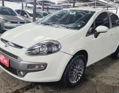 FIAT PUNTO 1.6 ESSENCE 16V FLEX 4P MANUAL FIAT PUNTO 1.6 ESSENCE 16V FLEX 4P MANUAL