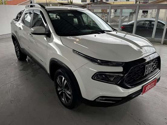 FIAT-TORO-2023