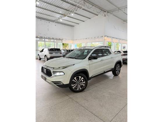 FIAT TORO 2.0 16V TURBO DIESEL VOLCANO 4WD AT9