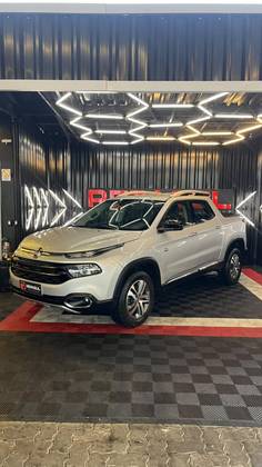 FIAT TORO 2.0 16V TURBO DIESEL VOLCANO 4WD AT9