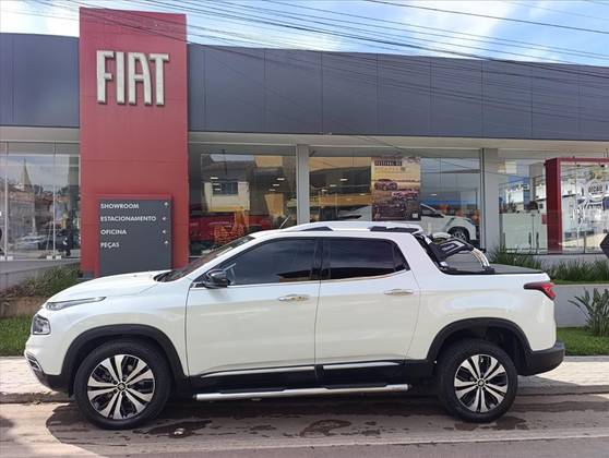 FIAT TORO 2.0 16V TURBO DIESEL VOLCANO 4WD AT9
