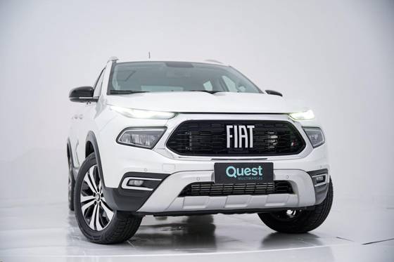 FIAT TORO 2.2 TURBO DIESEL VOLCANO 4WD AT9