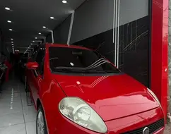FIAT PUNTO 1.6 ESSENCE 16V FLEX 4P MANUAL FIAT PUNTO 1.6 ESSENCE 16V FLEX 4P MANUAL