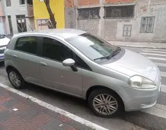 FIAT PUNTO 1.8 ESSENCE 16V FLEX 4P AUTOMATIZADO FIAT PUNTO 1.8 ESSENCE 16V FLEX 4P AUTOMATIZADO
