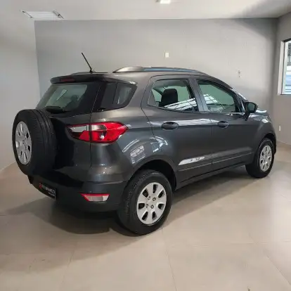 FORD-ECOSPORT-2020