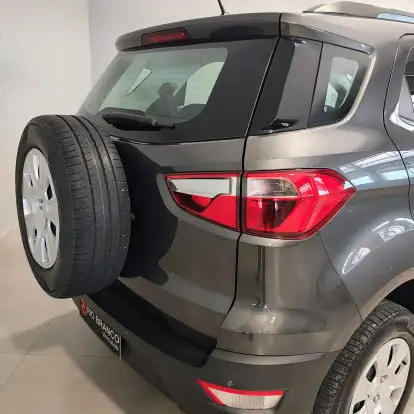 FORD-ECOSPORT-2020