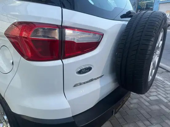 FORD-ECOSPORT-2020