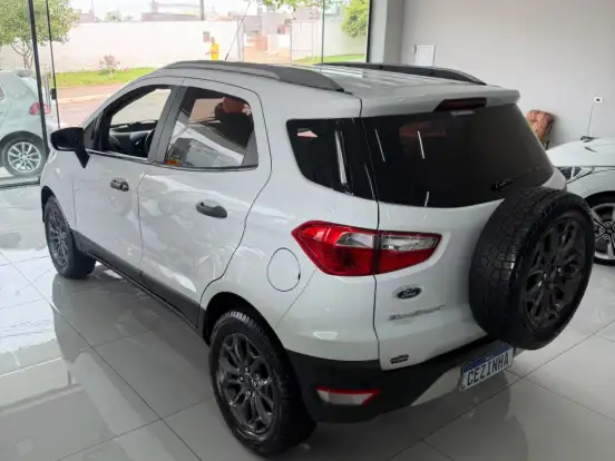 FORD-ECOSPORT-1.6 FREESTYLE 16V FLEX 4P MANUAL FORD-ECOSPORT-2016