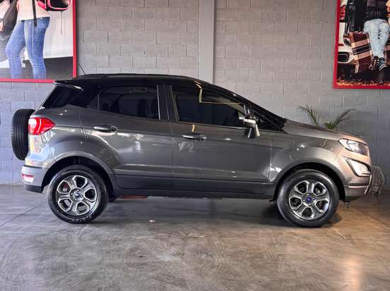 FORD-ECOSPORT-2020