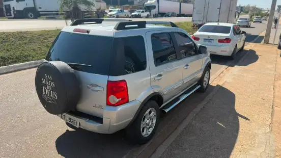 FORD-ECOSPORT-2012