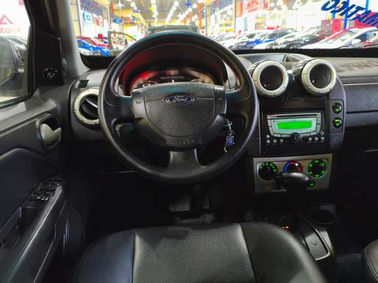FORD-ECOSPORT-2011