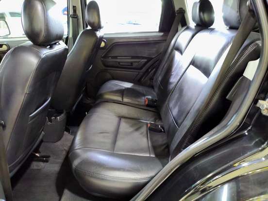 FORD-ECOSPORT-2011