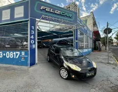 FORD FIESTA 1.6 ROCAM HATCH 8V FLEX 4P MANUAL FORD FIESTA 1.6 ROCAM HATCH 8V FLEX 4P MANUAL