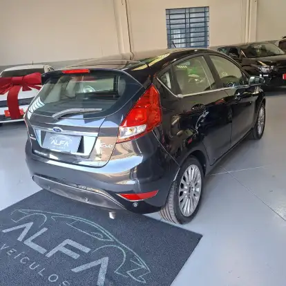FORD-FIESTA-2014