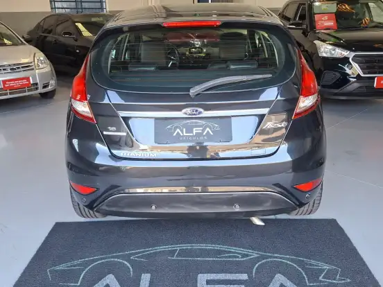 FORD-FIESTA-1.6 TITANIUM HATCH 16V FLEX 4P POWERSHIFT FORD-FIESTA-2014