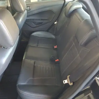 FORD-FIESTA-2014