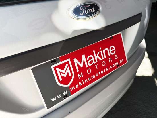 FORD-FIESTA-1.0 ROCAM HATCH 8V FLEX 4P MANUAL FORD-FIESTA-2013
