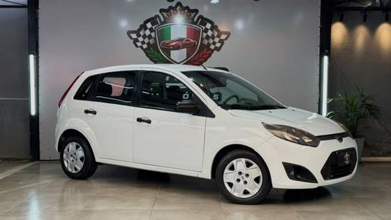 FORD FIESTA 1.0 ROCAM HATCH 8V FLEX 4P MANUAL